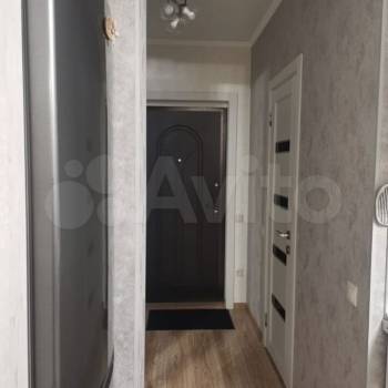 Продается 1-комнатная квартира, 37 м²