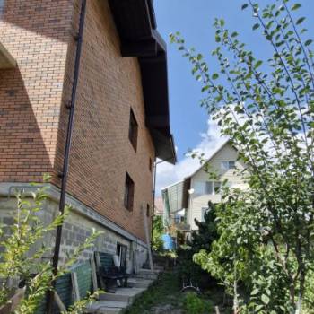 Продается Дом, 600 м²