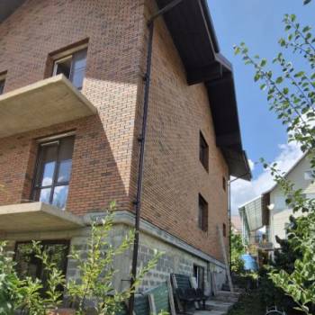 Продается Дом, 600 м²