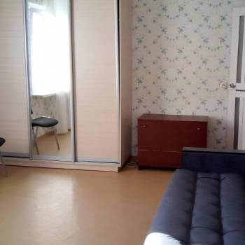 Сдается 1-комнатная квартира, 53 м²