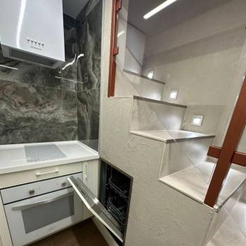 Продается 2-х комнатная квартира, 52 м²