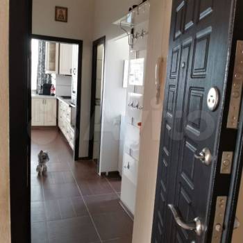 Продается Многокомнатная квартира, 76 м²