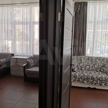 Продается Многокомнатная квартира, 76 м²