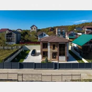 Продается Дом, 209 м²