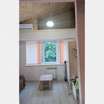 Продается 2-х комнатная квартира, 42 м²