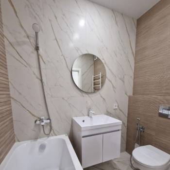 Продается 1-комнатная квартира, 46 м²