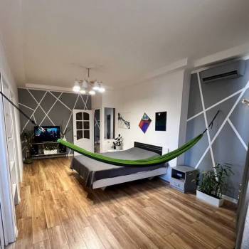 Продается 2-х комнатная квартира, 57 м²