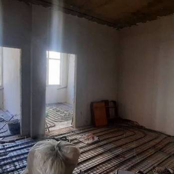 Продается Многокомнатная квартира, 61,7 м²