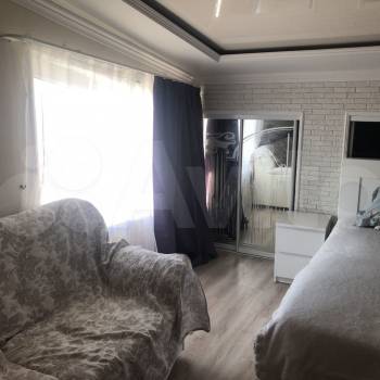 Продается Многокомнатная квартира, 140 м²