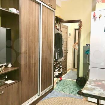 Продается 1-комнатная квартира, 35 м²