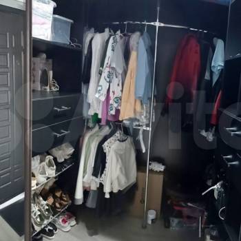 Продается 1-комнатная квартира, 32 м²