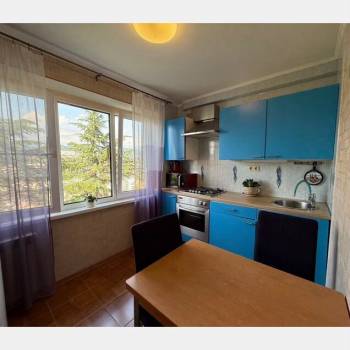 Продается 2-х комнатная квартира, 47,8 м²