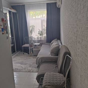 Продается 1-комнатная квартира, 17,7 м²