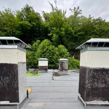 Продается 1-комнатная квартира, 50 м²