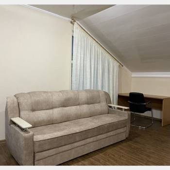 Сдается 2-х комнатная квартира, 80 м²