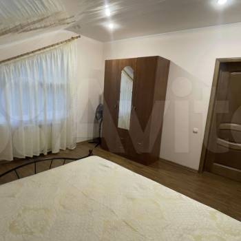 Сдается 2-х комнатная квартира, 80 м²