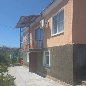 Продается Дом, 200 м²