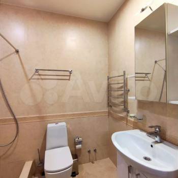 Продается Многокомнатная квартира, 105 м²