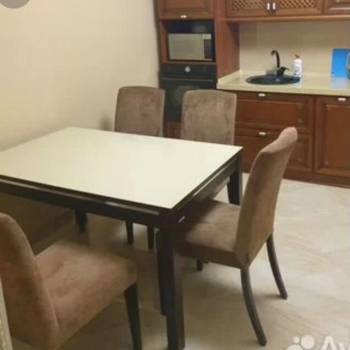 Продается Многокомнатная квартира, 105 м²