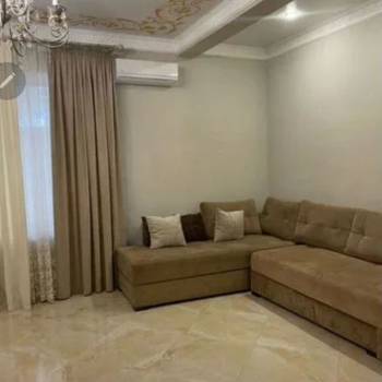 Продается Многокомнатная квартира, 105 м²