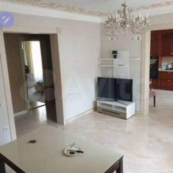 Продается Многокомнатная квартира, 105 м²