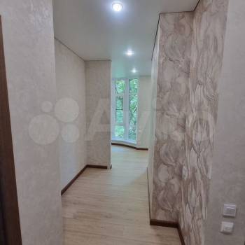 Продается 1-комнатная квартира, 36 м²