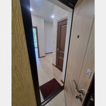 Продается 1-комнатная квартира, 36 м²