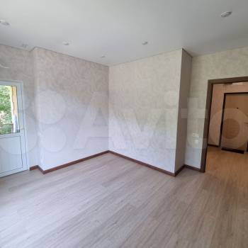 Продается 1-комнатная квартира, 36 м²