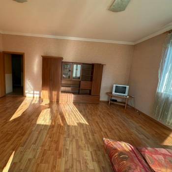Продается 2-х комнатная квартира, 79 м²