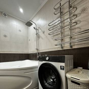 Сдается 2-х комнатная квартира, 63 м²