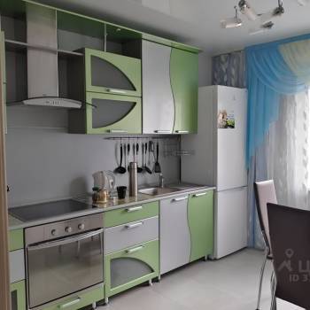 Продается 1-комнатная квартира, 48 м²