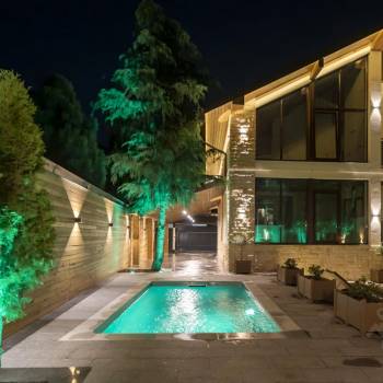 Продается Дом, 369 м²