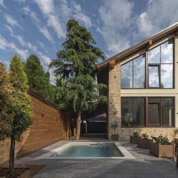 Продается Дом, 369 м²