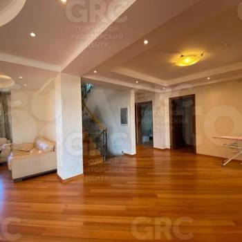 Продается Дом, 434 м²