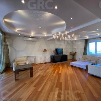 Продается Дом, 434 м²