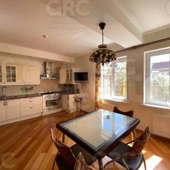 Продается Дом, 434 м²