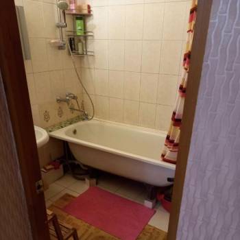 Сдается Многокомнатная квартира, 90 м²