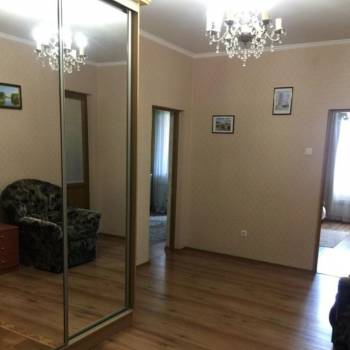 Сдается Многокомнатная квартира, 90 м²