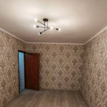 Продается 1-комнатная квартира, 30 м²