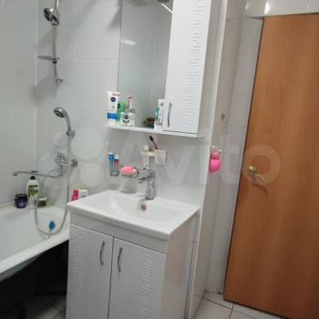 Продается Многокомнатная квартира, 107 м²