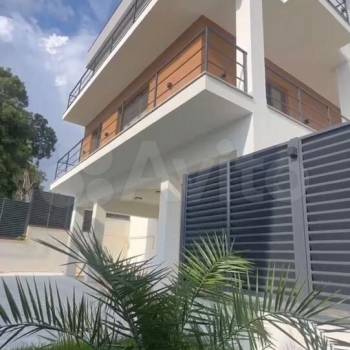 Продается Дом, 215 м²