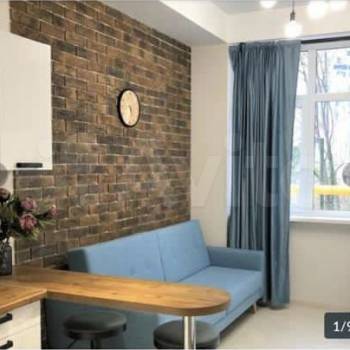 Продается 1-комнатная квартира, 30,4 м²