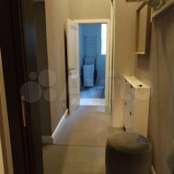 Продается 1-комнатная квартира, 32 м²