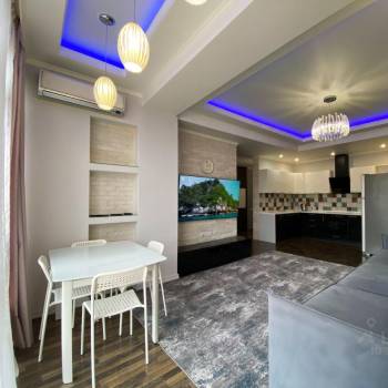 Продается 3-х комнатная квартира, 100 м²