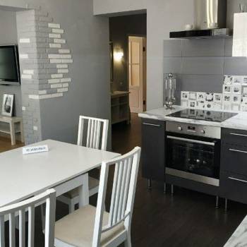 Продается Многокомнатная квартира, 106 м²