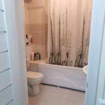 Сдается 2-х комнатная квартира, 65 м²