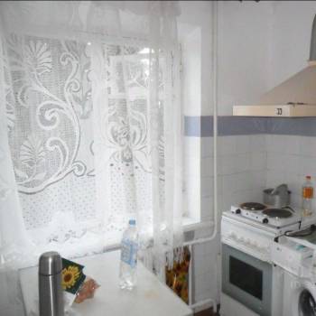 Продается 3-х комнатная квартира, 42 м²