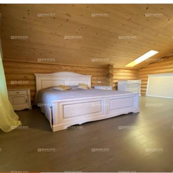 Продается Дом, 240 м²