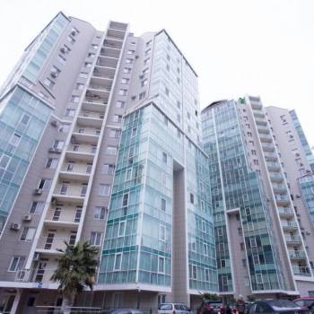 Продается Многокомнатная квартира, 170 м²