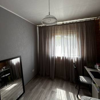 Продается Дом, 215 м²